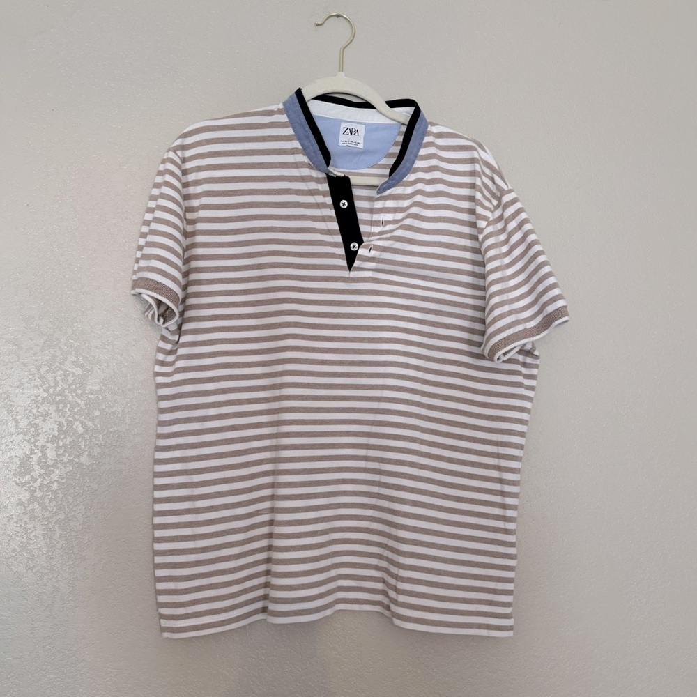 Zara • mens striped Henley